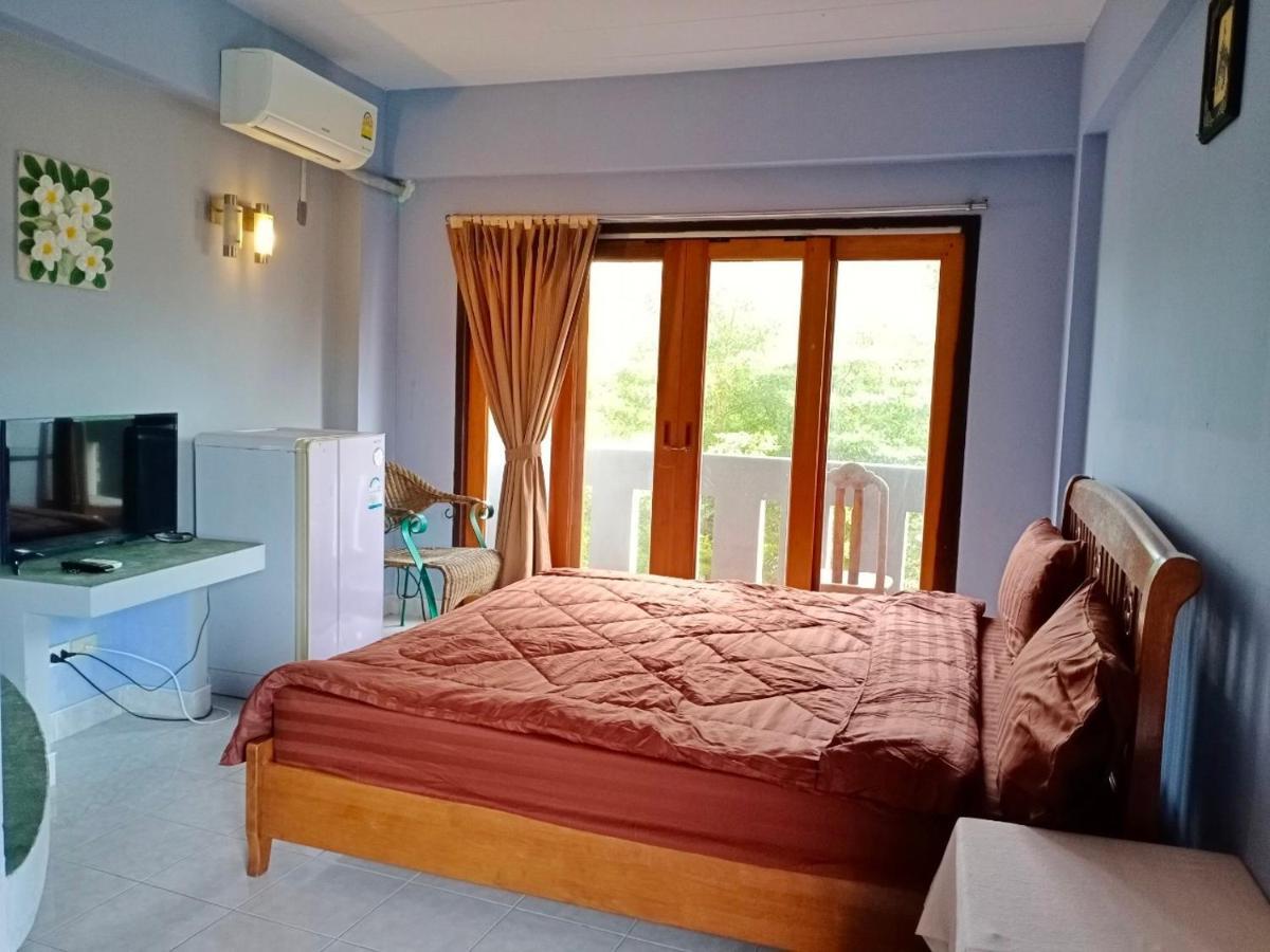Pott Guesthouse Чавенг Экстерьер фото